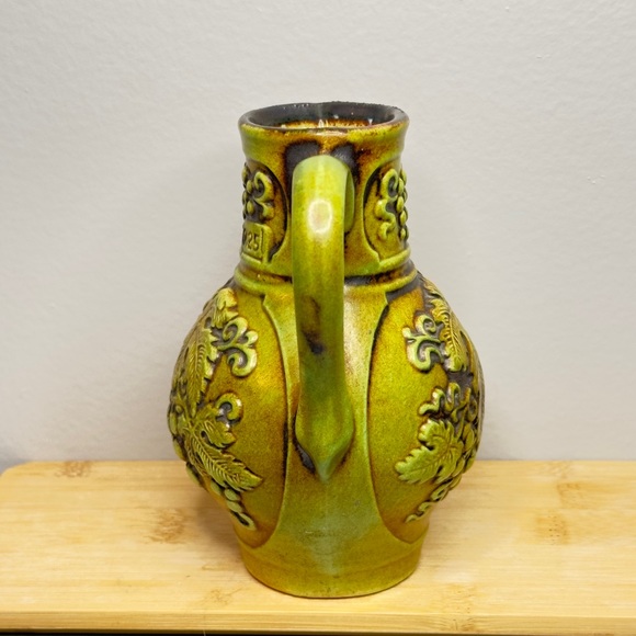 Vintage Gerz W. German Salt Glazed Measure 5” Tall Wine Jug - Picture 4 of 7